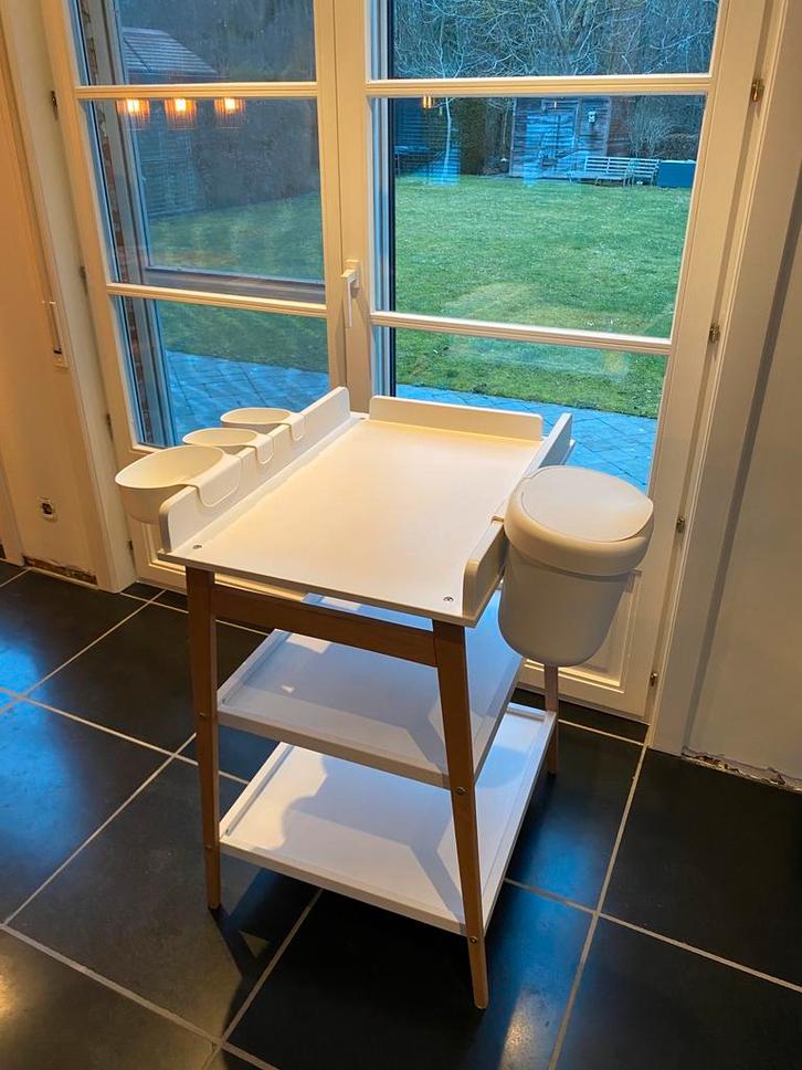 Luiertafel Quax hip met toebehoren, Kinderen en Baby's, Kinderkamer | Overige Meubels, Zo goed als nieuw, Ophalen