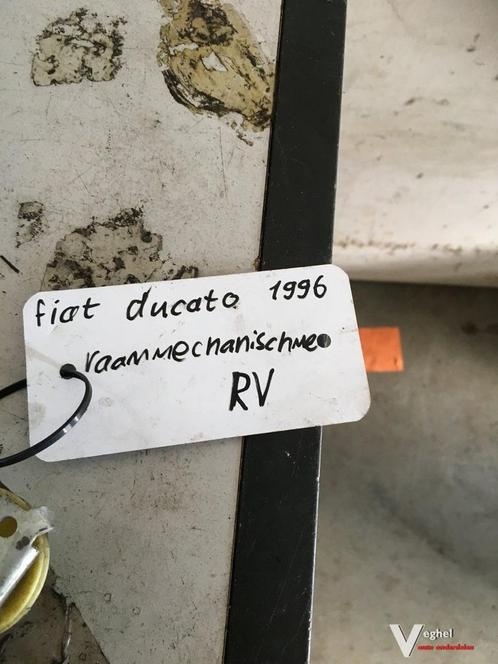 Fiat Ducato 1996  Raammechanisme Rechtsvoor Handbediend, Auto-onderdelen, Ruiten en Toebehoren, Gebruikt, Ophalen of Verzenden