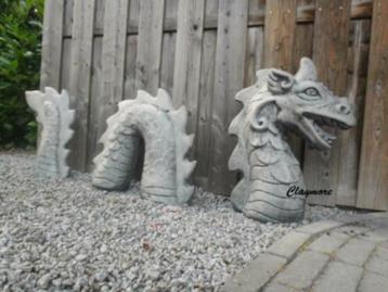 Dragon de 60 cm de haut.