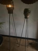 Staanlamp van oude wielas, Maison & Meubles, Lampes | Lampadaires, Enlèvement ou Envoi