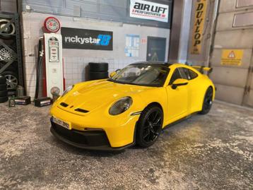 1:18 Porsche 911 991 GT3 - nieuw in de doos beschikbaar voor biedingen