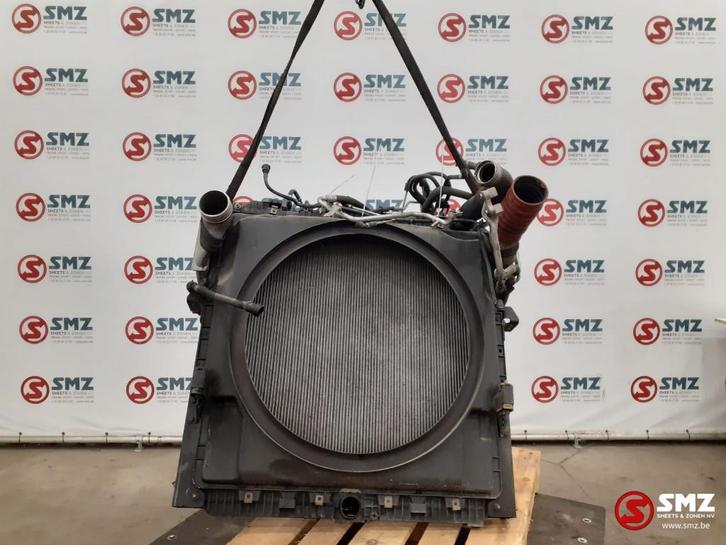 Occ radiator + intercooler Mercedes, Auto-onderdelen, Vrachtwagen-onderdelen, Mercedes-Benz, Motor en Accessoires, Gebruikt