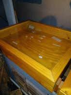 plateaux de vitrine, Enlèvement