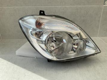 KOPLAMP MERCEDES W906 SPRINTER A9068200261 RECHTS MB-4180 beschikbaar voor biedingen
