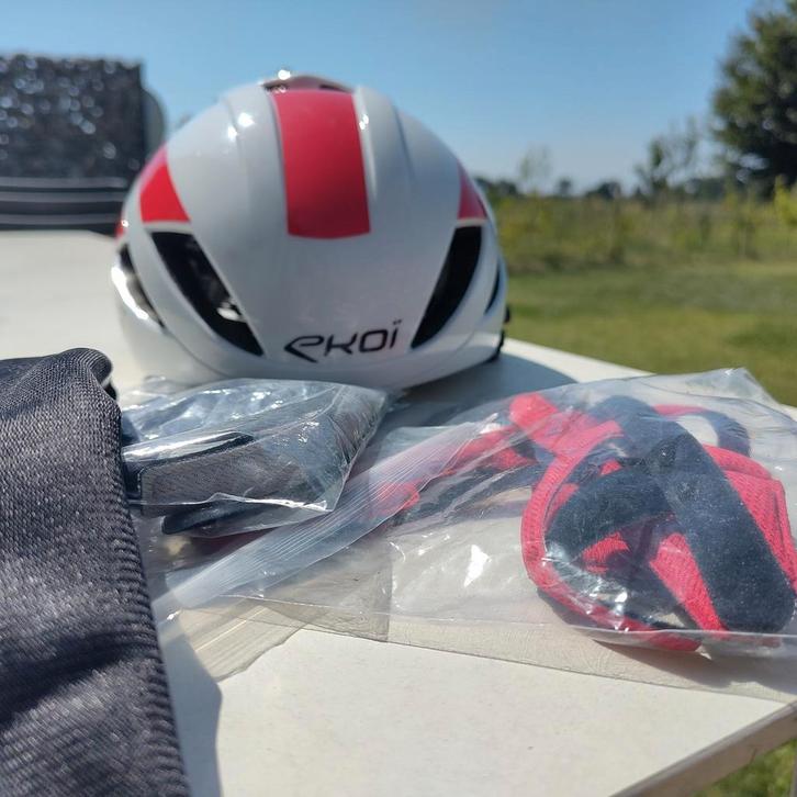 Casque Ekoi AR14, Fietsen en Brommers, Fietsaccessoires | Fietshelmen, Zo goed als nieuw, L, Ophalen