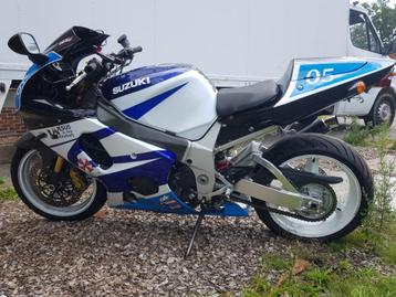 SUZUKI GSXR 1000 K1 beschikbaar voor biedingen