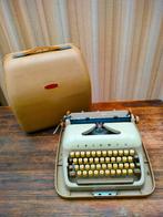 Typemachine Triumph Gabriele -E. 1962. AZERTY. Germany., Diversen, Ophalen of Verzenden, Gebruikt