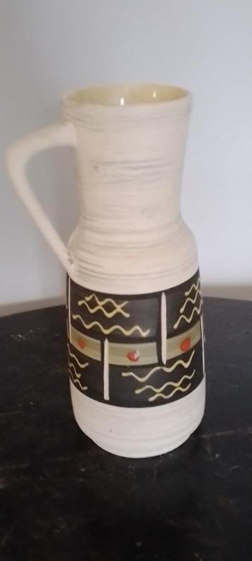 Zeer mooie keramieken kan uit de jaren 70 beschikbaar voor biedingen