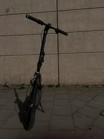 Ninebot G30 max Génération 2, Enlèvement ou Envoi, Comme neuf, Step électrique (E-scooter), Ninebot