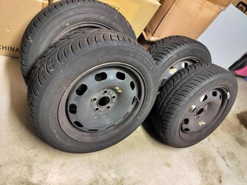 4x pneus 185/60 R15 88H (hiver) & 1x 185/60 R15 84H (été), Auto-onderdelen, Banden en Velgen, Band(en), 15 inch, 185 mm, Overig