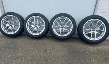 Set originele Porsche velgen banden 18 inch pirelli beschikbaar voor biedingen
