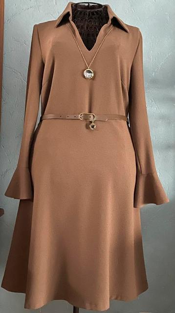 Caroline Biss 36 Robe marron intemporelle Nouveau