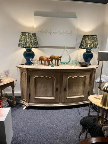 Gezocht commode beschikbaar voor biedingen