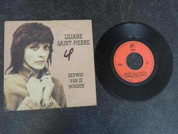 Liliane Saint-Pierre : eeuwig van je houden beschikbaar voor biedingen