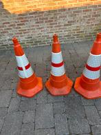 Verkeerskegels 75 cm hoog, Ophalen of Verzenden, Zo goed als nieuw