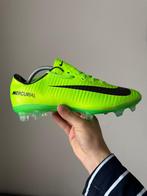 Nike Mercurial maat 44, Sport en Fitness, Voetbal, Ophalen of Verzenden, Nieuw, Schoenen