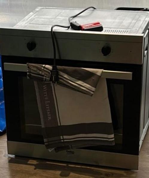 Inbouwoven BEKO., Elektronische apparatuur, Ovens, Zo goed als nieuw, Inbouw, Oven, 45 tot 60 cm, 45 tot 60 cm, Ophalen