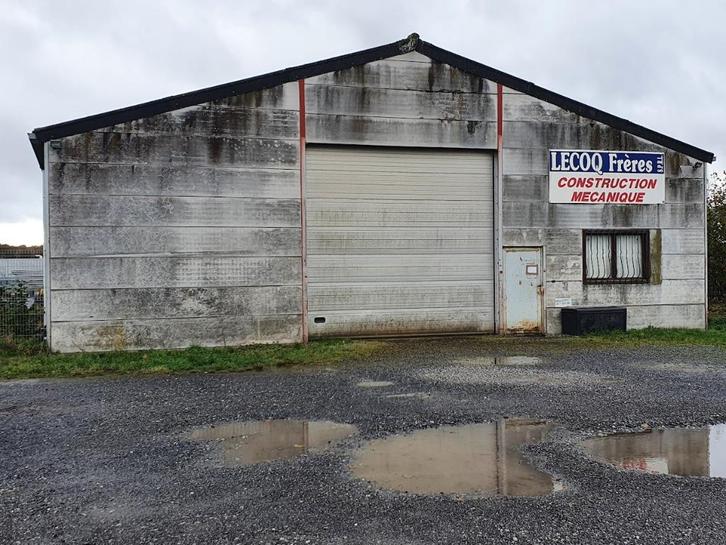 Porte sectionnelle + Equipements d'atelier, Zakelijke goederen, Bedrijfs Onroerend goed
