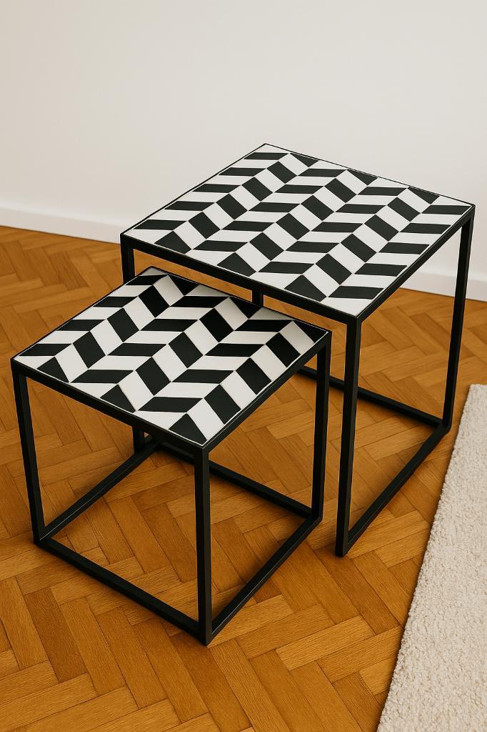 Nesting tables - bijzettafel, Maison & Meubles, Tables | Tables d'appoint, Comme neuf, Carré, Moins de 45 cm, Moins de 55 cm, Métal ou Aluminium