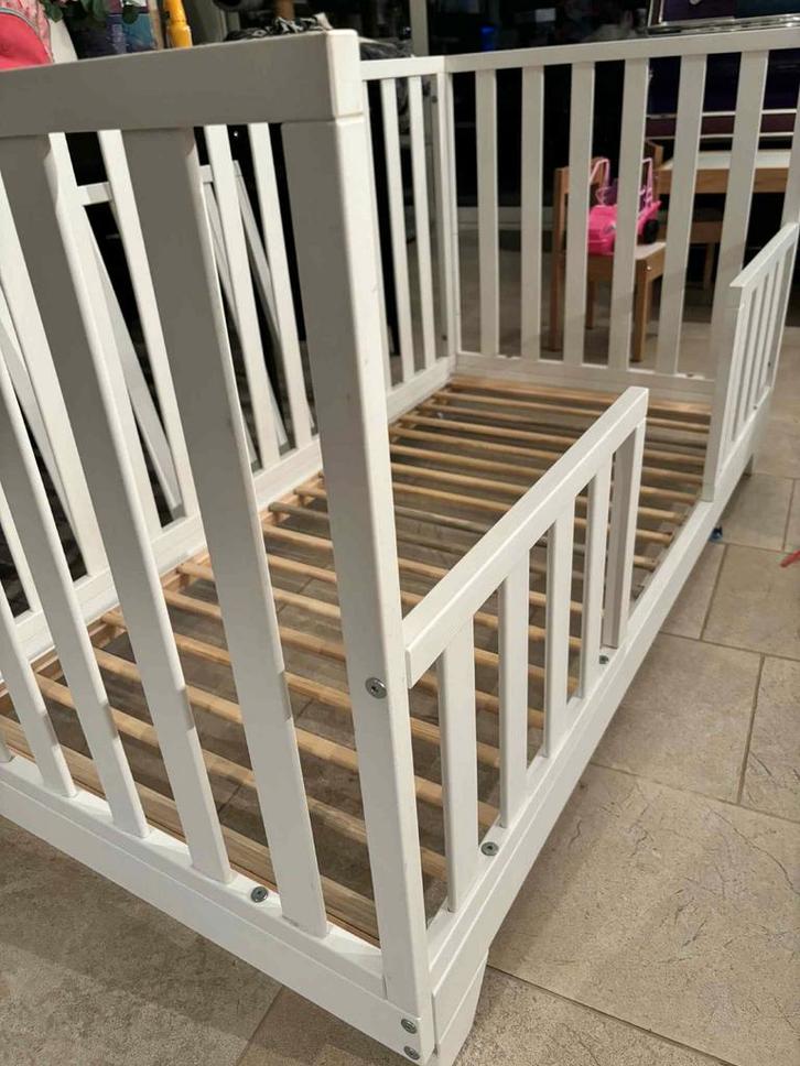 Lit de croissance Van Asten + matelas Aerosleep en très bon, Enfants & Bébés, Chambre d'enfant | Lits, Matelas, Enlèvement