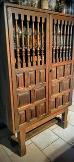 Meuble indonésien fabriqué à la main, Enlèvement