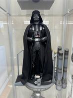 HOT TOYS - DARTH VADER MMS452, Verzamelen, Poppetjes en Figuurtjes, Ophalen of Verzenden, Zo goed als nieuw