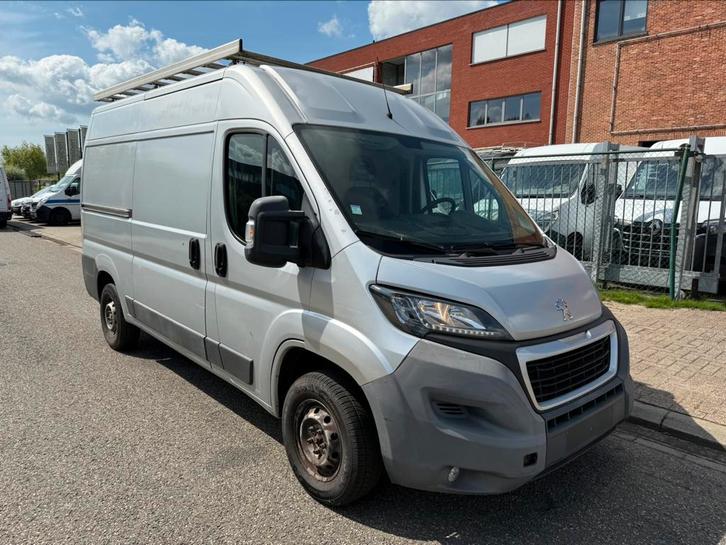 Peugeot boxer 2.2hdi 150pk L2H2 Motorschade, Auto's, Bestelwagens en Lichte vracht, Bedrijf, Te koop, Peugeot, Ophalen