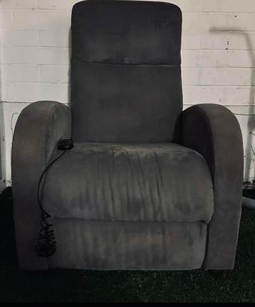Châteaux d'Ax opvouwbare fauteuil beschikbaar voor biedingen