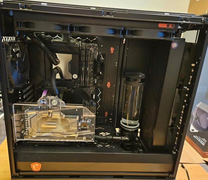 MSI RTX 3070 SUPRIM X - WATERCOOLED BYKSKI + Air original, Informatique & Logiciels, Cartes vidéo, Neuf, Nvidia, PCI-Express 4.0