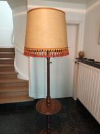 Oude houten staanlamp, Maison & Meubles, Lampes | Abat-jour, Utilisé, Enlèvement ou Envoi