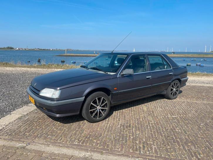 Mooie Originele Renault 25 2.1 Turbodiesel DX 1991, Auto's, Oldtimers, Particulier, Alarm, Centrale vergrendeling, Elektrische ramen