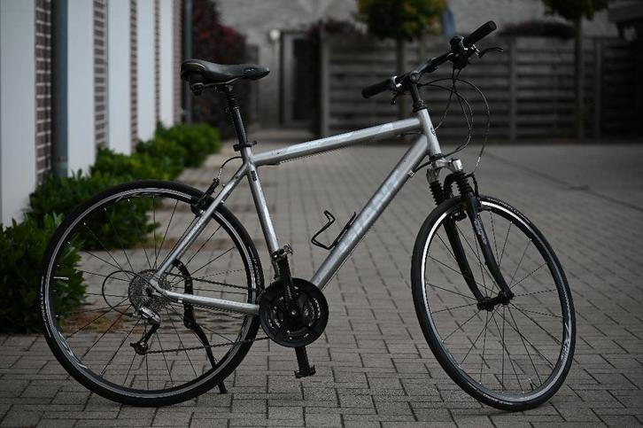 Fiets Giant X-Sport + voorwiel, extra banden en bagagedrager, Fietsen en Brommers, Fietsen | Heren | Sportfietsen en Toerfietsen