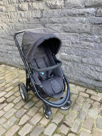 Pericles kinderwagen met mand, voetenzak en accessoires beschikbaar voor biedingen