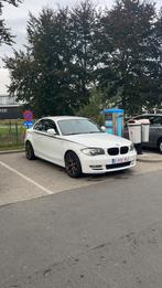 BMW E82 118D 2011, Auto's, Zwart, 4 cilinders, Leder en Stof, Wit