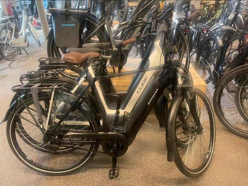Nieuwe Batavus van €3899,- nu €1999,- !! Op is op, Fietsen en Brommers, Elektrische fietsen, Nieuw, Batavus, Ophalen