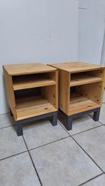 Set van 2 Nornas Ikea houten nachtkastjes, Ophalen, Zo goed als nieuw