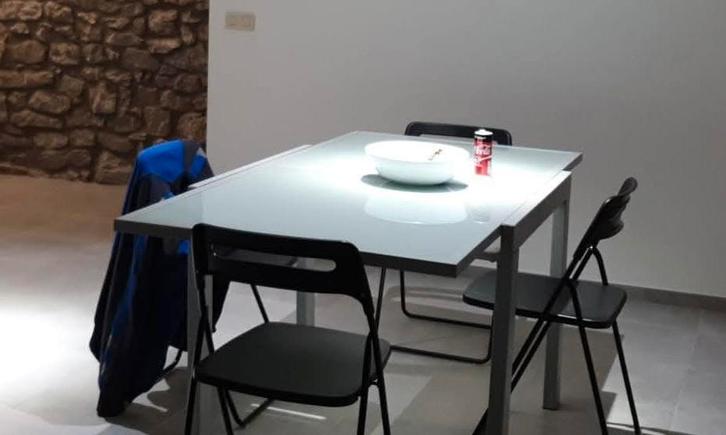 Table de salle a manger, Maison & Meubles, Tables | Tables à manger, Comme neuf, Verre, Enlèvement