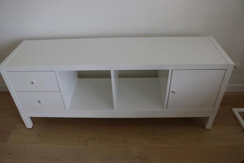 IKEA KALLAX TV table, Huis en Inrichting, Kasten |Televisiemeubels, Nieuw, Minder dan 100 cm, 100 tot 150 cm, 50 tot 75 cm, Ophalen