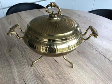 " Vintage " koperkleurige woondecoratie / pot met deksel beschikbaar voor biedingen