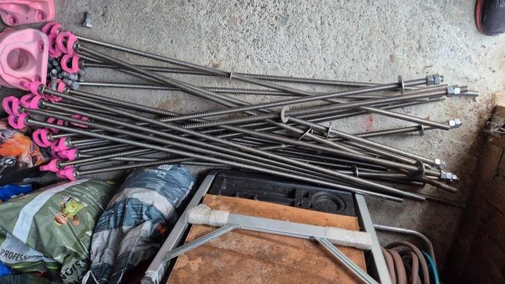 M20 roestvrijstalen draadstangen, Doe-het-zelf en Bouw, IJzerwaren en Bevestigingsmiddelen, Zo goed als nieuw, Bouten of Moeren