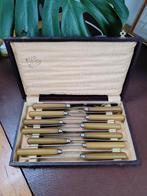 Set de couteaux de table rétro, Antiquités & Art, Enlèvement ou Envoi