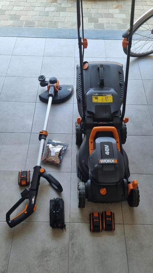 Grasmaaier en kantenmaaier Worx, Tuin en Terras, Grasmaaiers, Gebruikt, Accu-grasmaaier, 30 t/m 39 cm, Cirkelmaaier, Opvangzak