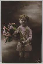 Fantasie postkaart jongen met bloemen, Verzenden, Voor 1920, Gelopen, Kinderen