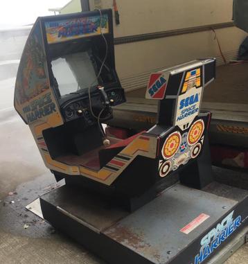 Sega Space Harrier Deluxe - Gezocht! beschikbaar voor biedingen