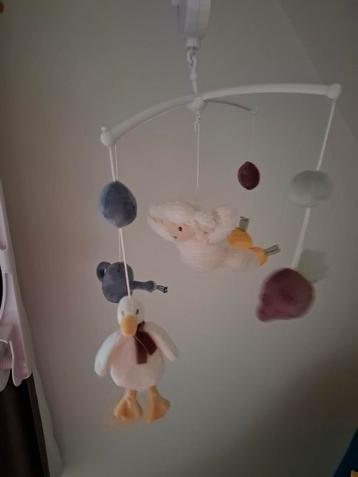 Dreambee mobiel met muziek ´jules en odette´ beschikbaar voor biedingen