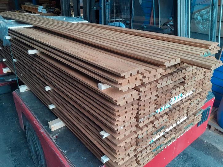 Thermo Fraké gevelbekleding 28mm dikte - 3 uitvoeringen, Tuin en Terras, Palen, Balken en Planken, Nieuw, Planken, 250 cm of meer