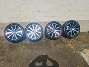 Pneus Pirelli pour volvo 20 pouces beschikbaar voor biedingen