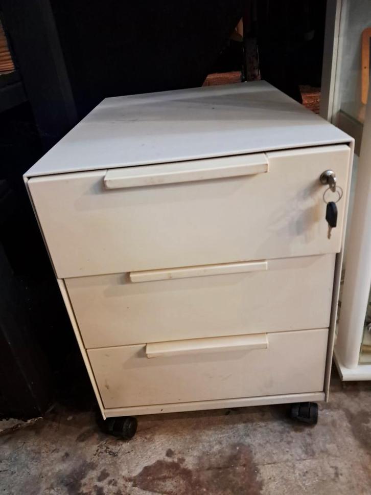 Metalen ladekasten op wielen (6stuks), Huis en Inrichting, Kasten | Ladekasten, Ophalen