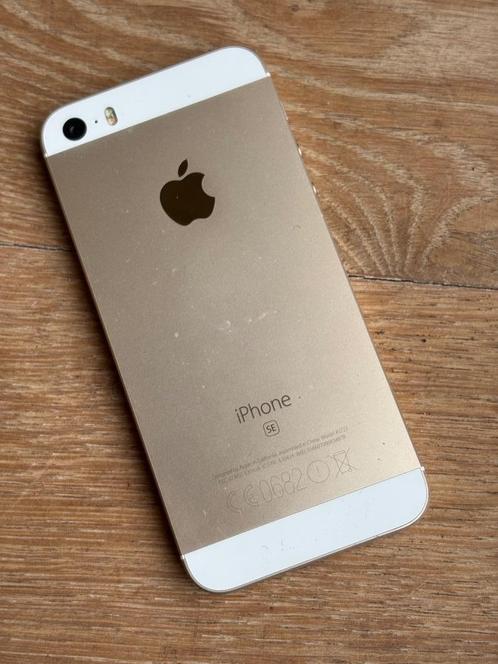 iPhone SE gold 32GB Cameraresolutie 12MP, Telecommunicatie, Mobiele telefoons | Apple iPhone, Gebruikt, 32 GB, Zonder abonnement