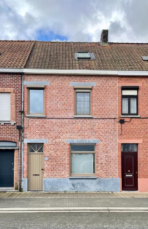 Uit de hand te koop: een gezellige gerenoveerde rijwoning!!, Immo, Huizen en Appartementen te koop, Gent, 200 tot 500 m², Tussenwoning